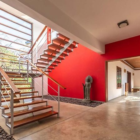 Jay House By Stayvista - Leisure Oasis With Pool, Snooker, Table Tennis & Foosball Fun Alībāg Eksteriør bilde