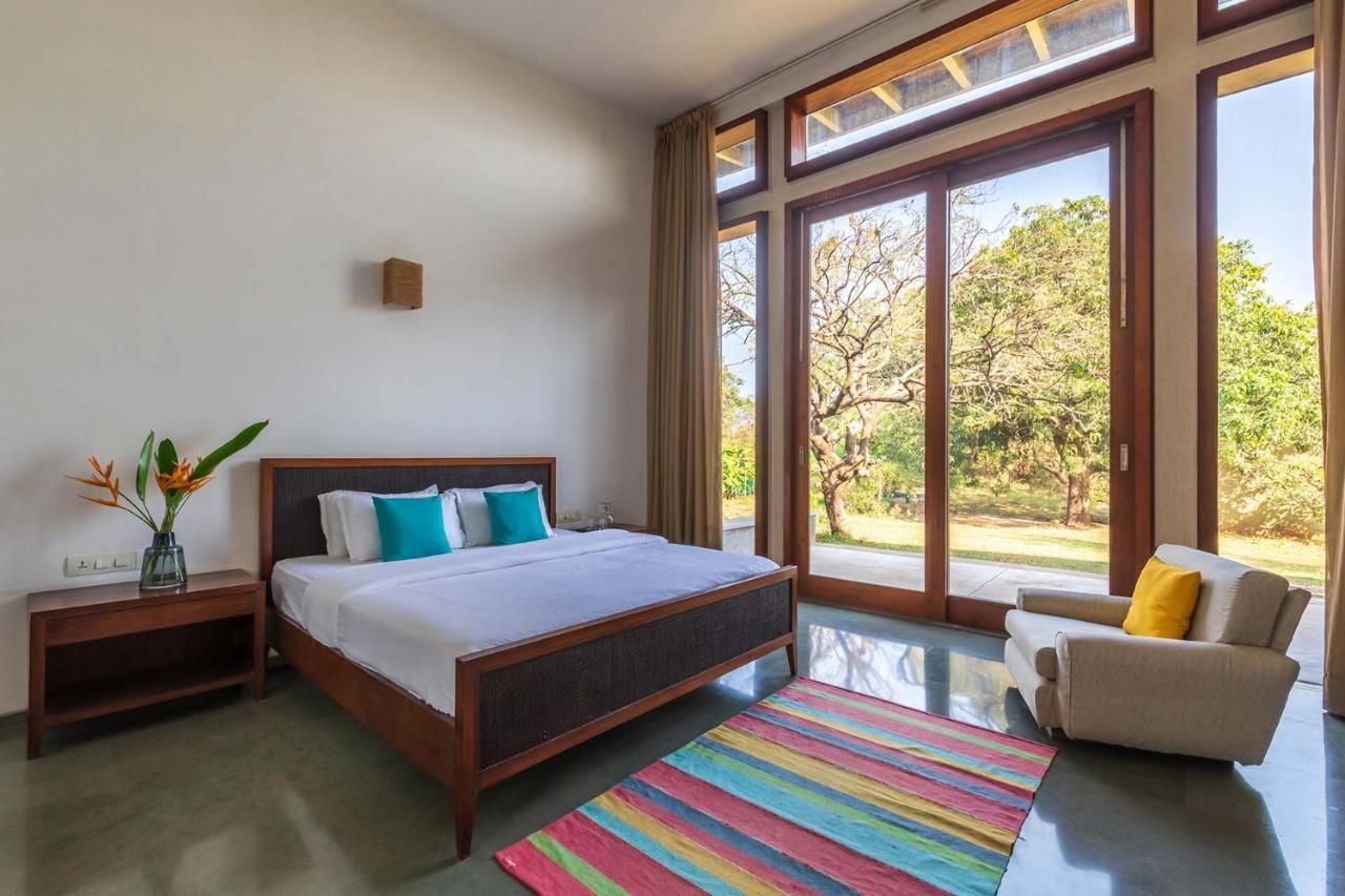 Jay House By Stayvista - Leisure Oasis With Pool, Snooker, Table Tennis & Foosball Fun Alībāg Eksteriør bilde