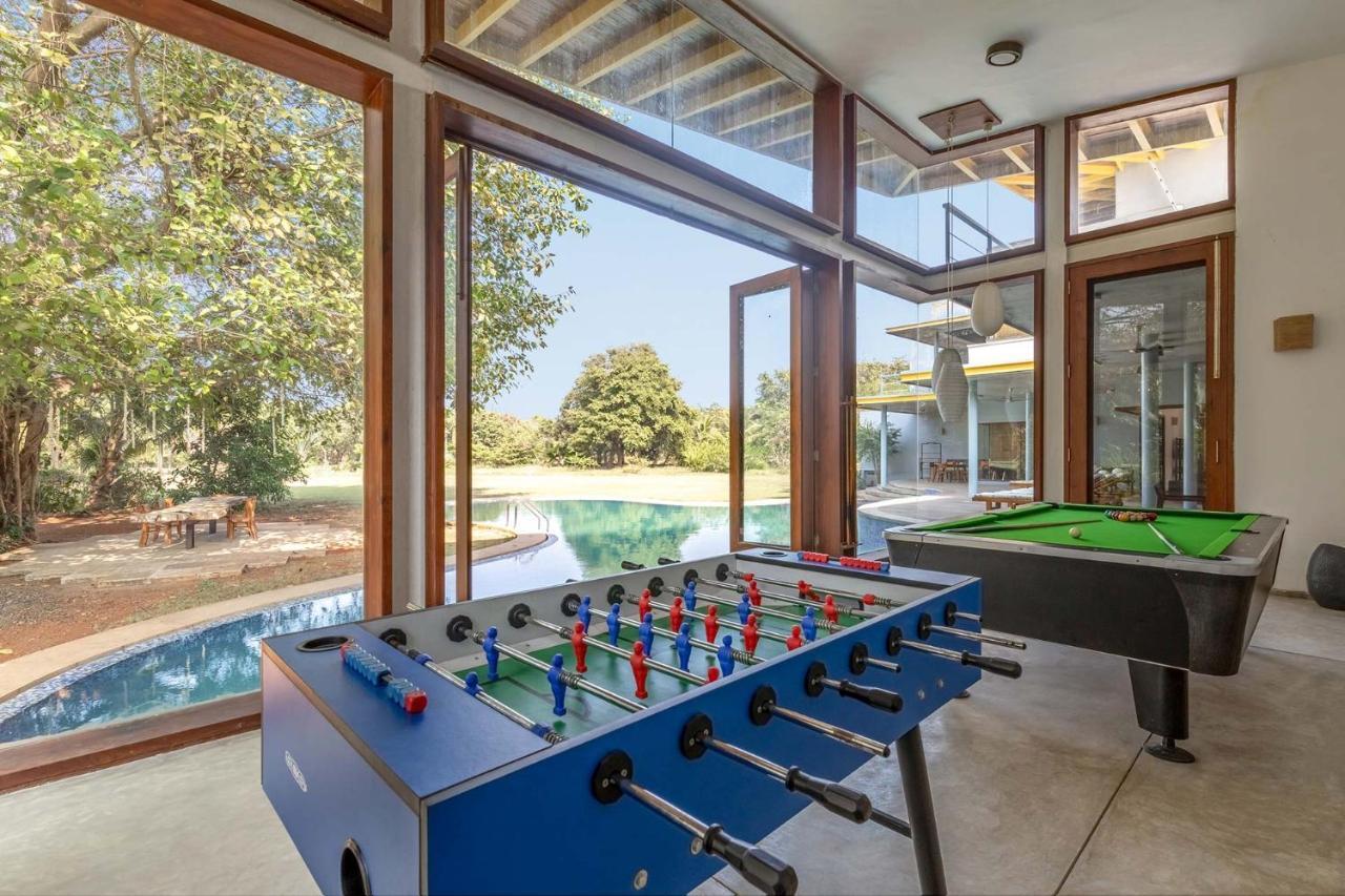 Jay House By Stayvista - Leisure Oasis With Pool, Snooker, Table Tennis & Foosball Fun Alībāg Eksteriør bilde